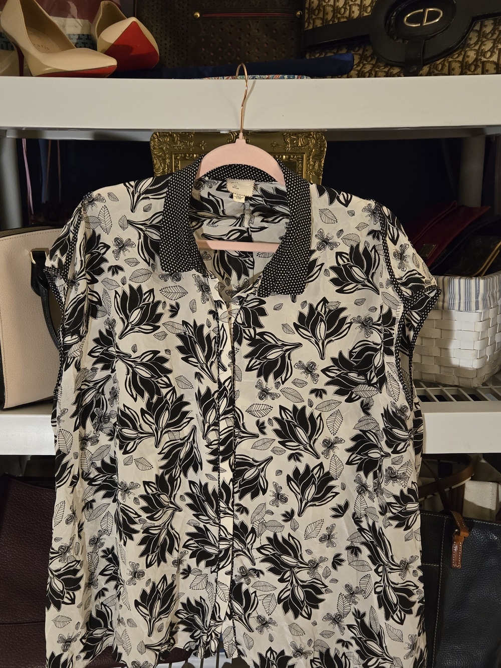 Anthropologie Black & White Floral Cap-Sleeve 100% Silk Blouse